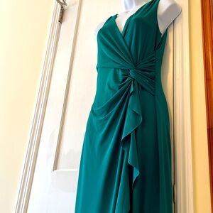 Lauren Ralph Lauren  Long Gown Womens 6 Sleeveless Green Cocktail Wedding Party